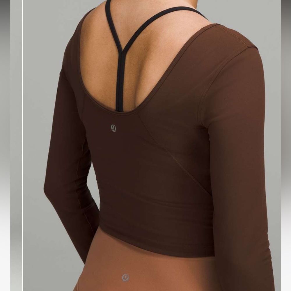 Lululemon Align Long Sleeve Shirt
Java - Picture 2 of 11